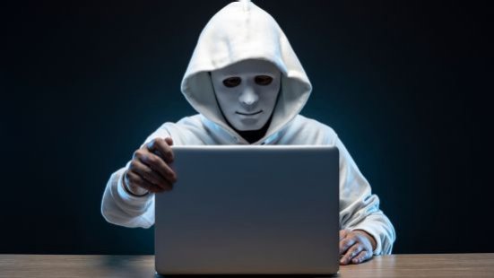 Handy Hacker und Krypto Wallet Recovery in Europa